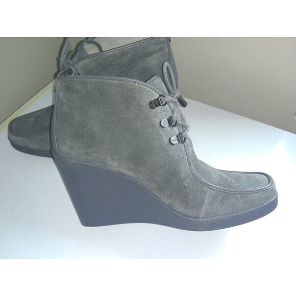 Calvin Klein Penelope Gray Suede Casual Wedge Heel Ankle Booties Size 9.5 M - Picture 3 of 6